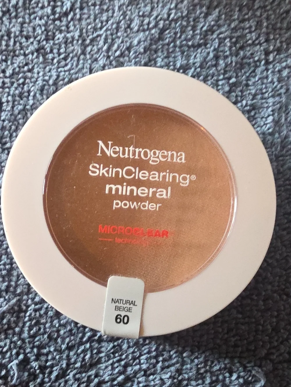 3 FOR $9 SEE DETAILS Neutrogena SkinClearing Mineral Powder - Natural Beige